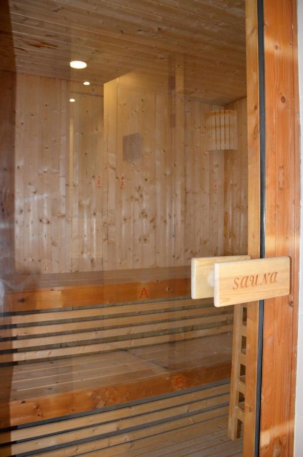 The Lodge Suites Manáma Kültér fotó
